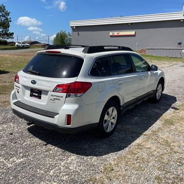 2011 Subaru Outback 3.6 R Limited