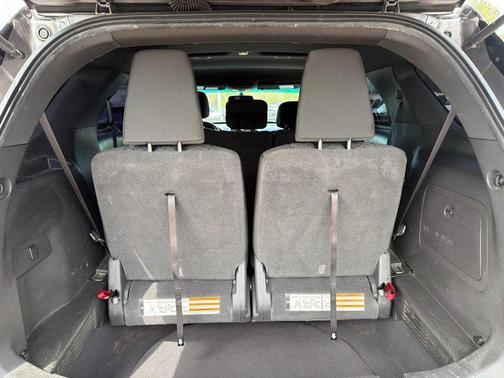 TAN 2013 Ford Explorer XLT