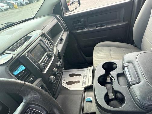 2018 RAM 1500 Tradesman/Express