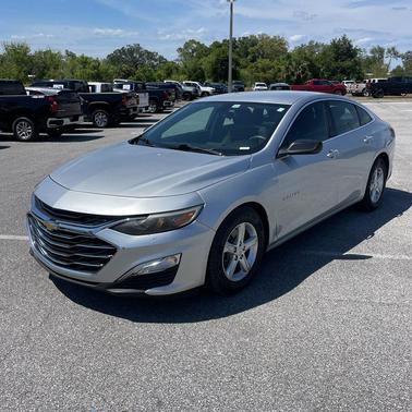 Silver Ice Metallic 2021 Chevrolet Malibu 1LS
