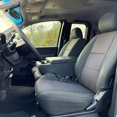 2008 Nissan Titan SE