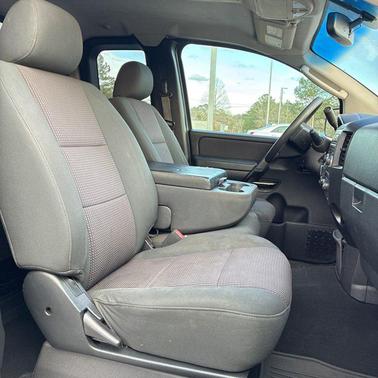 2008 Nissan Titan SE