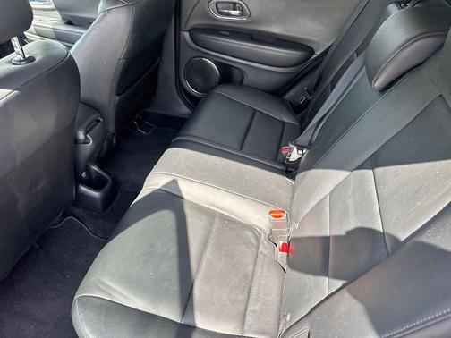2016 Honda HR-V EX-L w/Navigation