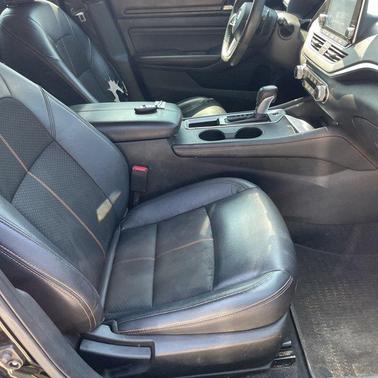 2021 Nissan Altima SR FWD