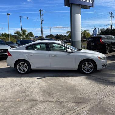 2015 Volvo S60 T5 Platinum