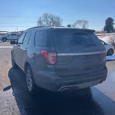 2017 Ford Explorer Limited