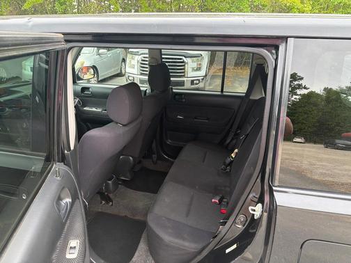 2004 Scion xB Base