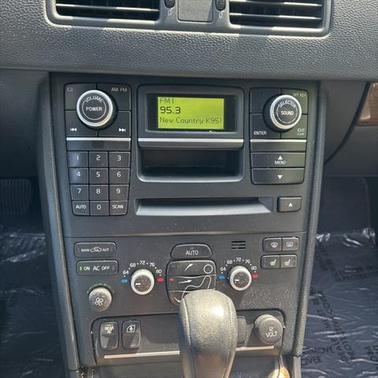 2010 Volvo XC90 3.2