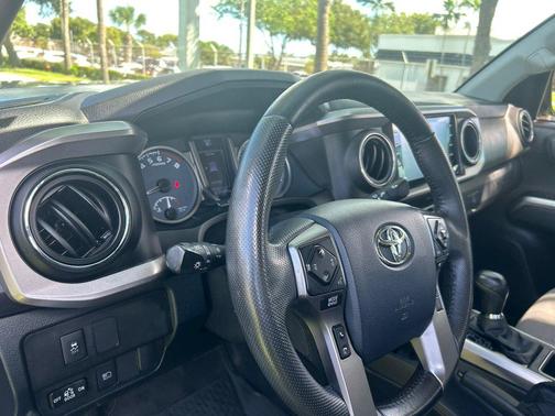 2020 Toyota Tacoma SR5