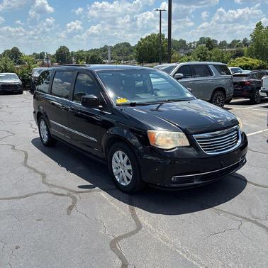 Brilliant Black Crystal Pearlcoat 2014 Chrysler Town & Country Touring