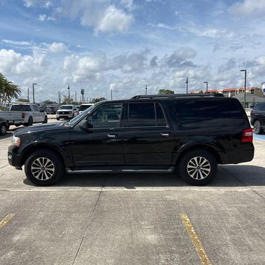 BLACK 2017 Ford Expedition EL XLT