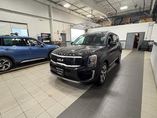 2022 Kia Telluride S