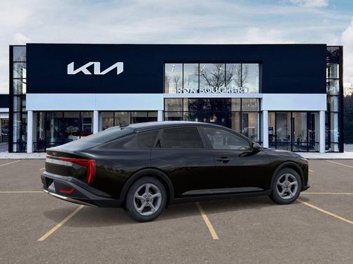 2025 Kia K4