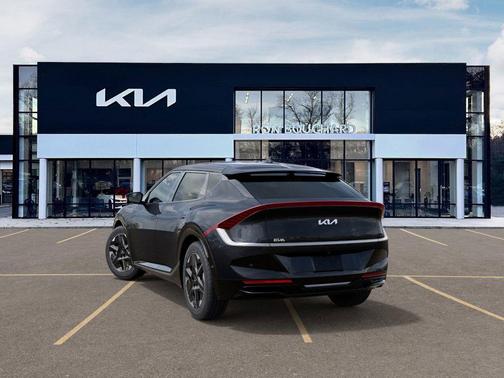 2025 Kia EV6 Wind