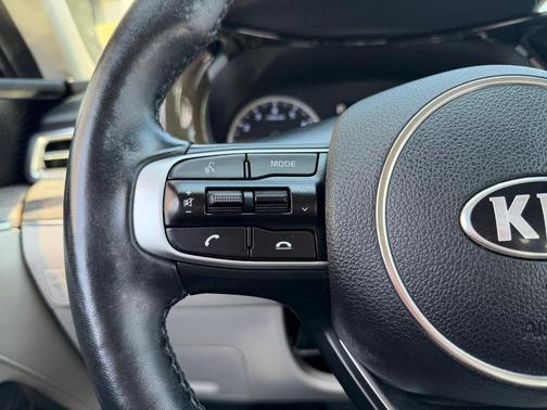 Black 2021 Kia K5 EX