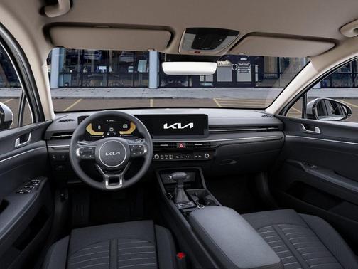 2025 Kia K5 LXS