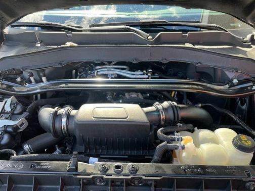 Black 2022 Ford Explorer ST