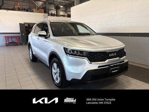 2022 Kia Sorento LX