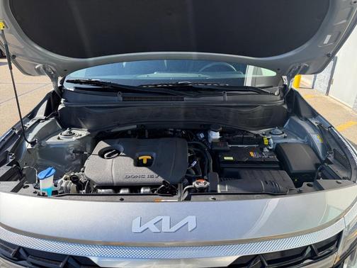 Gray 2025 Kia Seltos EX