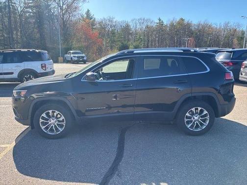 Black 2019 Jeep Cherokee Latitude Plus