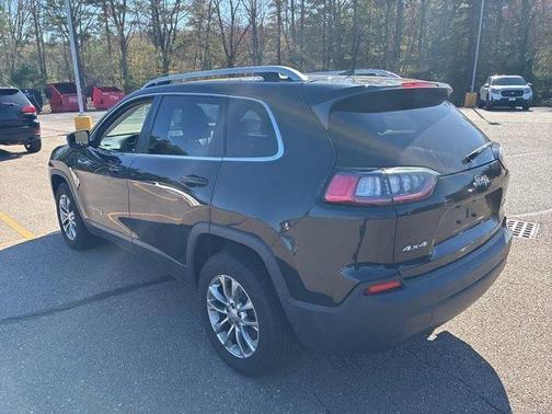 Black 2019 Jeep Cherokee Latitude Plus