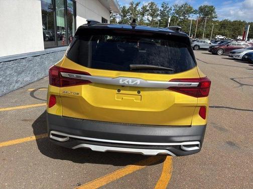 2022 Kia Seltos SX