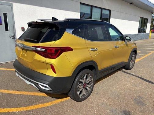 2022 Kia Seltos SX