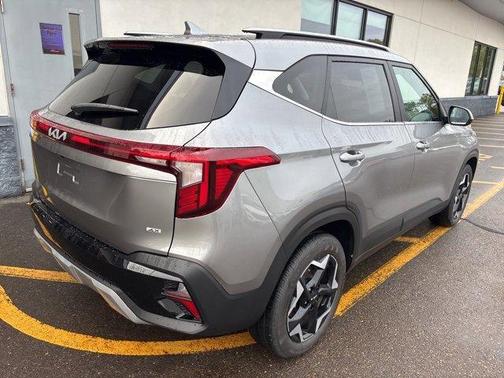 2024 Kia Seltos EX