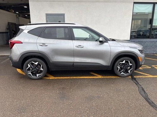 2024 Kia Seltos EX