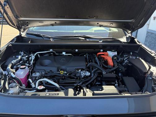 2025 Toyota RAV4 Plug-In Hybrid XSE