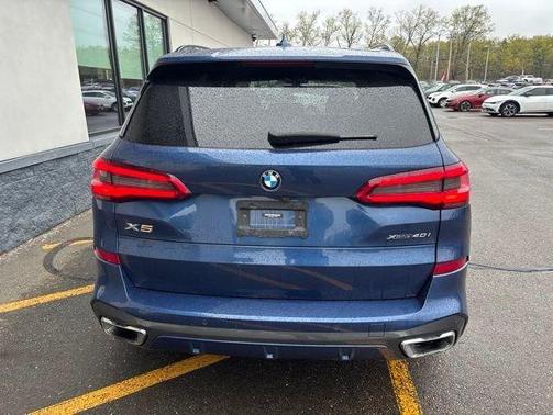 Blue 2020 BMW X5 xDrive40i
