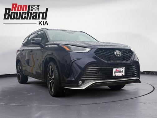 2022 Toyota Highlander XSE