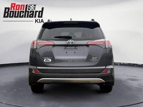 2018 Toyota RAV4 Hybrid XLE