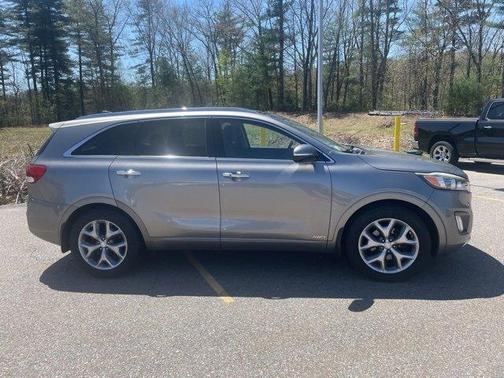 2016 Kia Sorento SX