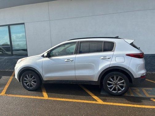 2022 Kia Sportage Nightfall