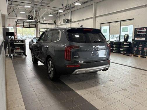 2022 Kia Telluride S
