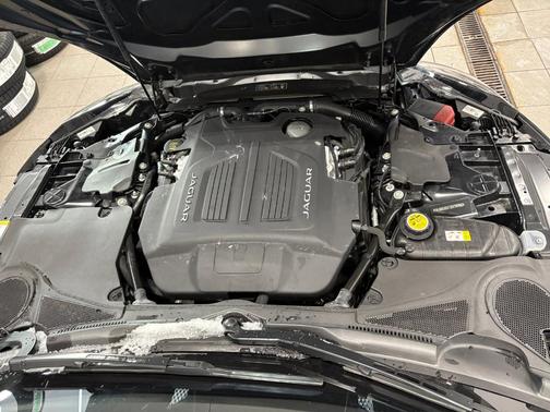 2018 Jaguar F-TYPE 400 Sport