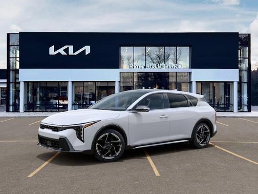 White 2026 Kia K4 GT-Line