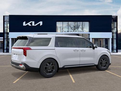 2026 Kia Carnival SX