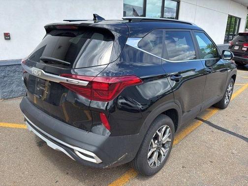 2023 Kia Seltos EX