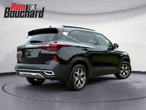 2023 Kia Seltos EX
