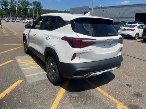 2022 Kia Seltos LX