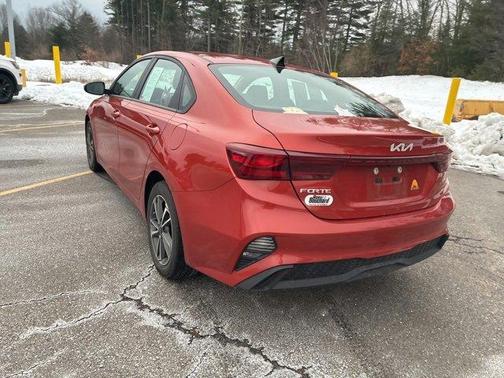 2022 Kia Forte LXS