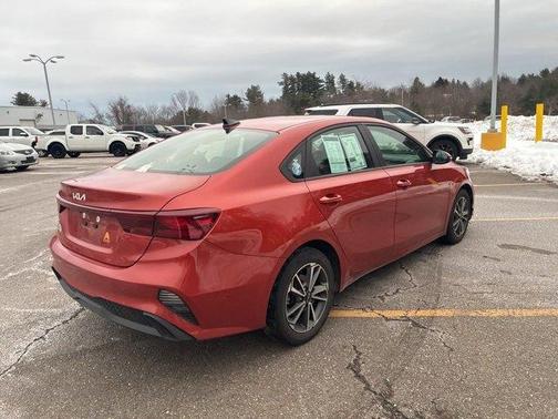 2022 Kia Forte LXS