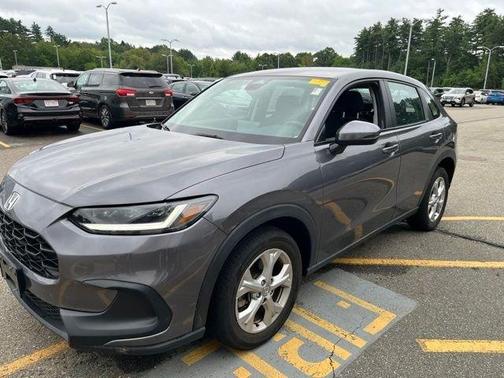 Gray 2024 Honda HR-V LX