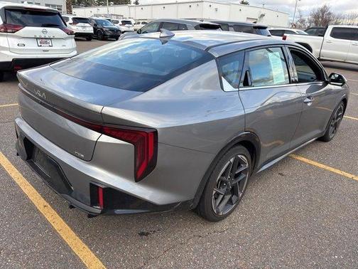 2025 Kia K4 GT-Line