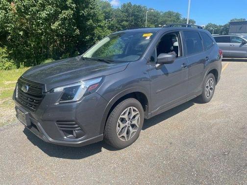 2022 Subaru Forester Premium