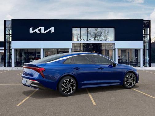 2025 Kia K5 EX