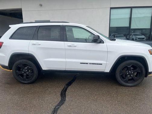 2020 Jeep Grand Cherokee Upland