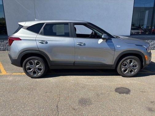 2024 Kia Seltos LX